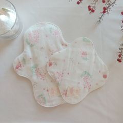 【布ナプキン】無添加コットンフランネルとダブルガーゼ 淡いピンクの花柄 2枚セット