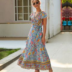 ワンピース 『momo』 feerique フラワージャガードVネックワンピース｜BIGI online