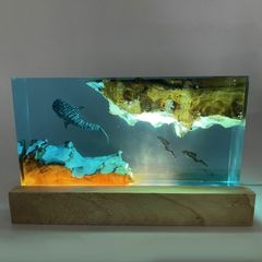 油絵 原画「光射す深海へ 〜癒やしのウミガメ〜」A4サイズ 額縁・金具