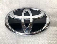トヨタ 純正部品 ラジエータグリルエンブレム90975-02124 - メルカリ