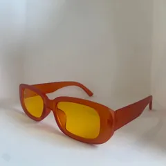スクエアサングラス 四角いサングラス 長方形 レディース UVカット メンズ トレンド 70s 70年代 80s　オレンジ