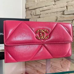 CHANEL 19 マトラッセ ラム 長財布 ロングフラップウォレット ピンク系