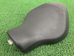 ハーレーダビッドソン 純正 ソロシート P/N51375-06 ブラック ハーレーダビッドソン 純正 ソロシート P/N51375-06 ブラック - メルカリ