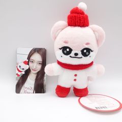 IVE minive クリスマス イランイ イソ ぬいぐるみ トレカ セット ② IVE ウォニョン minive ミニブ クリスマス チェリー トレカ