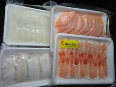 大人気　寿司ネタ セット　４種類（イカ・サーモン・タコ・エビ）　各２０枚　冷凍*