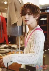 【中古】生写真(ジャニーズ) Hey! Say! JUMP/山田涼介/上半身・衣装白・振り向き・背景店/Hey! Say! JUMP 全国へJUMPツアー2013