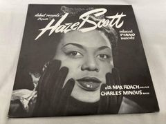 Item thumbnail for item 71eb98d9-8ecf-4015-b70b-bb8b184f66d9