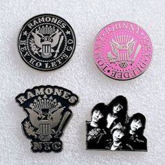 RAMONES ラモーンズ ピンバッジ - PUNK パンクロック