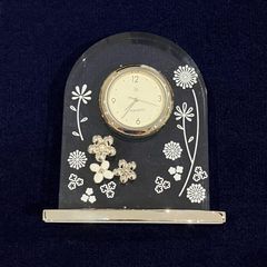 MIKIMOTO ハート型トレー テディベア パール & 稼働中の置時計 - メルカリ