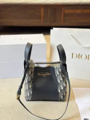 【今日特価】Christian Dior Signature A バケットバッグ 2025 春夏新作-MM輸入1