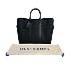 ルイヴィトン M21865 トリヨンモノグラム トートバッグ サックプラ 24H ハンドバッグ LOUIS VUITTON ブラック【OS】のサムネイル