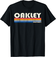 新生活応援SALE　ヴィンテージ 70年代80年代スタイル Oakley CA Tシャツ Tシャツ　メンズ　S～３XL
