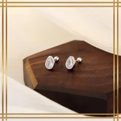 091【シルバー925】ティアドロップ 涙型 ピアス 楕円 スタッド シンプル 上品 高見え 小ぶり 華奢 大人可愛い 普段使い オフィス カジュアル フォーマル 結婚式 デート プレゼント ギフト レディース アクセサリー きれいめ エレガント 光沢