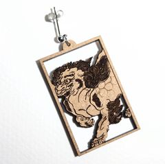 和風ピアス　狩野永徳【唐獅子図屏風】雌獅子