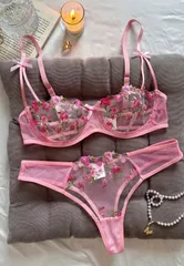 ショーツセット ブラジャー 花柄刺繍 セット 夏 着痩せ 小胸 洗濯 背中 肉 ノーパット 盛れる 痩せて見える レディース 女性 上下セット 下着 大きいサイズ 大きい ランジェリーセット インナーブラ Tバック 女性 セクシーランジェリー 下