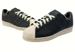 アディダス adidas 21年製 SUPER STAR 82 スーパー スター ローカット シューズ エンボス加工 黒 GX3746 メンズ靴 スニーカー ブラック 27cm 104-shoes553