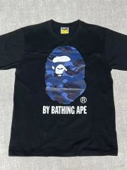 M ） A BATHING APE(アベイシングエイプ) 半袖 カモフラ ネイビーのサムネイル