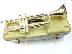 QueenBrass　Bbトランペット　Guarnerius　ガルネリウス　SP【西巣鴨】【中古】