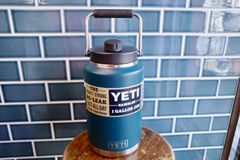 新品　１ガロン　YETI  イエティ　ジャグ　水筒　ノルディックブルー　大谷モデル　LA  ドジャース　日本未入荷　rambler