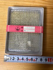２個セット未使用品　＜剣山　大々角　縦98mm　横78mm＞＜剣山　千吉　No.13　ステンレス針使用　縦83mm　横58mm　中角＞