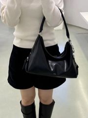 GENTLEWOMAN】DUMPLING BAG ダンプリング ショルダーバッグ