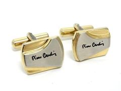 Item thumbnail for item ad0a1500-93a9-44e3-b3f4-f3170437da29