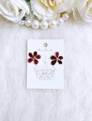 ワイヤーアート❁.*･ﾟお花耳飾り(cherry red)