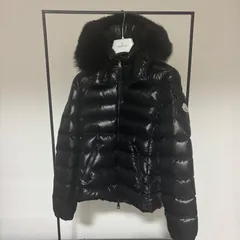 2025年最新】モンクレールBADYFURの人気アイテム - メルカリ