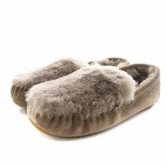 【新品・箱付き】EMU ケアンズリバースファー モカシン キャメル 羊革毛 新品・箱付き】EMU ケアンズリバースファー モカシン キャメル