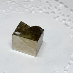 パイライト CUBE型／ペルー ワンサラ鉱山産 クラスター原石 - メルカリ