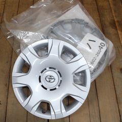 新車外し TOYOTA 200系 ハイエース レジアスエース スーパーGL S-GL ホイールキャップ 4枚1台分SET 15インチ