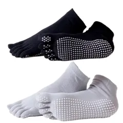 ヨガソックス 5本指 ピラティス 靴下 滑り止め 2足セット レディース 指あり 扁平足 つま先あり (ブラックとグレー)