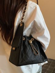 南風Chio2nd 25bag バケツバッグ レディース 通勤 インスタ風 小众デザイン キルティング ショルダー 斜め掛けバッグ