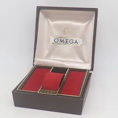 ROLEX - クッション付 ロレックス 空箱 腕時計用 コマ BOX 赤 メンズ/レディースの通販 by anpan's shop｜ロレックス ならラクマ