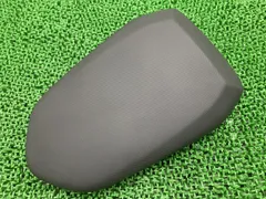 S1000RR タンデムシート 52.53-8 406 687 BMW 純正 バイク 部品 K67 19年- 綺麗 良品破れ無し 車検 Genuine 【中古】 94のサムネイル