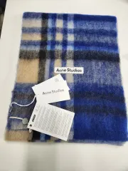 2025年最新】acne studios マフラー ブルーの人気アイテム - メルカリ