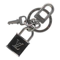 ⭐️超美品⭐️ルイヴィトン M00967 キーホルダー・LV ロック 極美品▽2023年製 ルイヴィトン M00967 ポルトクレ・LVロック