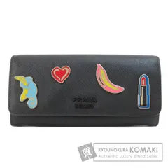 中様 PRADA プラダ ピンバッジ セット