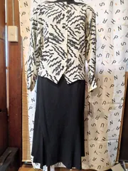 バブリーなモノトーンセットアップ