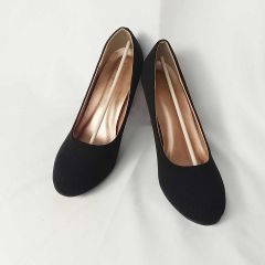 leon レオン 女度を上げる魅惑のレッドソウルパンプス ブラック ドークレサテン L □□