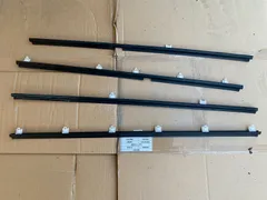 OH28 4本セットランドクルーザー60ランクル60水切りモール4本レストア