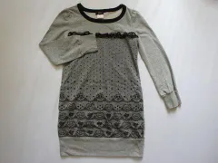 バービー barbie アウトレット 子供服 女の子 1サイズ 150cm 長袖 ワンピース グレー ラメ トレーナー地 秋 冬 ★4 スウェット ガールズ 女児 キッズ ジュニア 【中古】 ユーズド リサイクル 古着 子ども服 こども