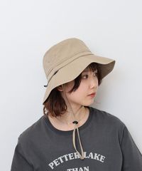 Well-Tailored ウェルテイラード NYLON HAT W/CHINSTRAP 刺繍 アドベンチャーハット カジュアル ツバ短い 軽量 アウトドア レディース メンズ ブランド