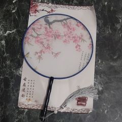 華流 中国風 布うちわ タッセル付き 梅 蝶々