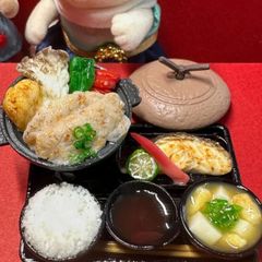 486陶板焼きと鰆の塩焼きセット⭐️ミニチュアフード　ドールハウス　リカちゃん　シルバニア　樹脂粘土　ねんどろいど　ブライス　フィギュア　フェイクフード