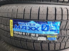 【送料無料】※在庫1本のみ 補修用に※  2022年製  ダンロップ WINTER MAXX03 205/50R17 イスト・WILL VS・セレナ・アクセラ・インプレッサ他