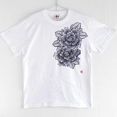 牡丹柄手描きTシャツ ホワイト  手描きで描いた牡丹の花柄Tシャツ 和柄