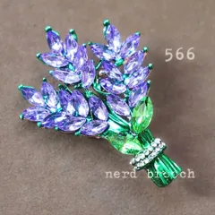 ラベンダーのブーケブローチ かわいい 花束 フラワー カジュアル 大人 コサージュ 新品 NerD