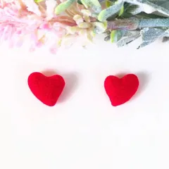 no.211　レジン　大人ハート　赤　ベルベット　バレンタイン　 ピアス　イヤリング　ハンドメイド