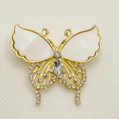 蝶々　昆虫　ブローチ　　アンティーク調　スワロフスキー　鞄　やスーツ　小物入れをお洒落に♡